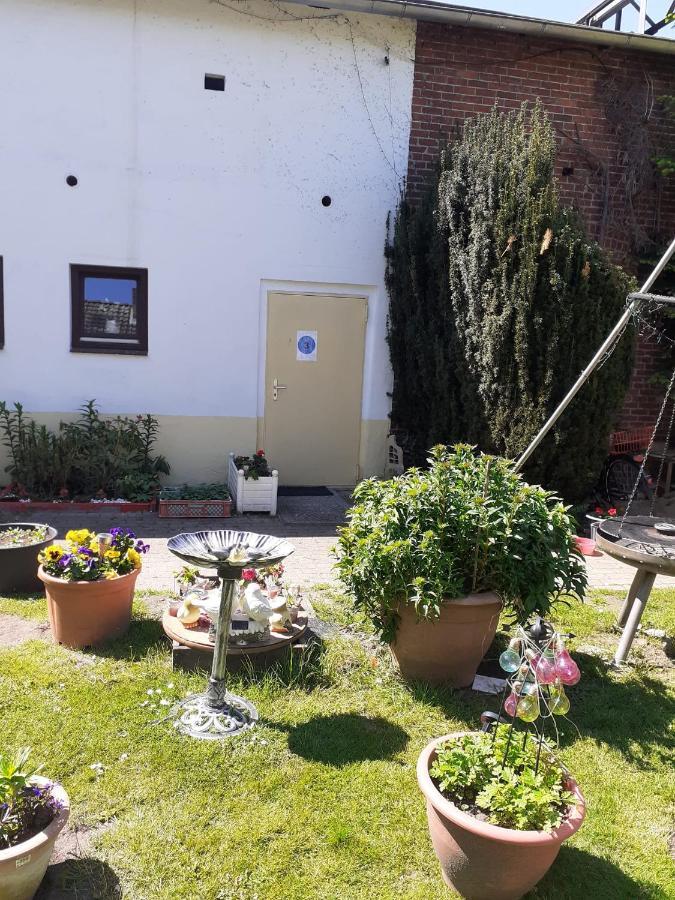 Apartment 3 Naehe Barmestedt - Elmshorn Bokholt-Hanredder Exteriör bild