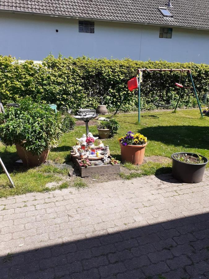 Apartment 3 Naehe Barmestedt - Elmshorn Bokholt-Hanredder Exteriör bild